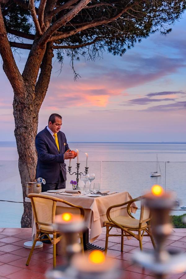 Hotel Baia Imperiale Spiaggia di Cavoli Kültér fotó