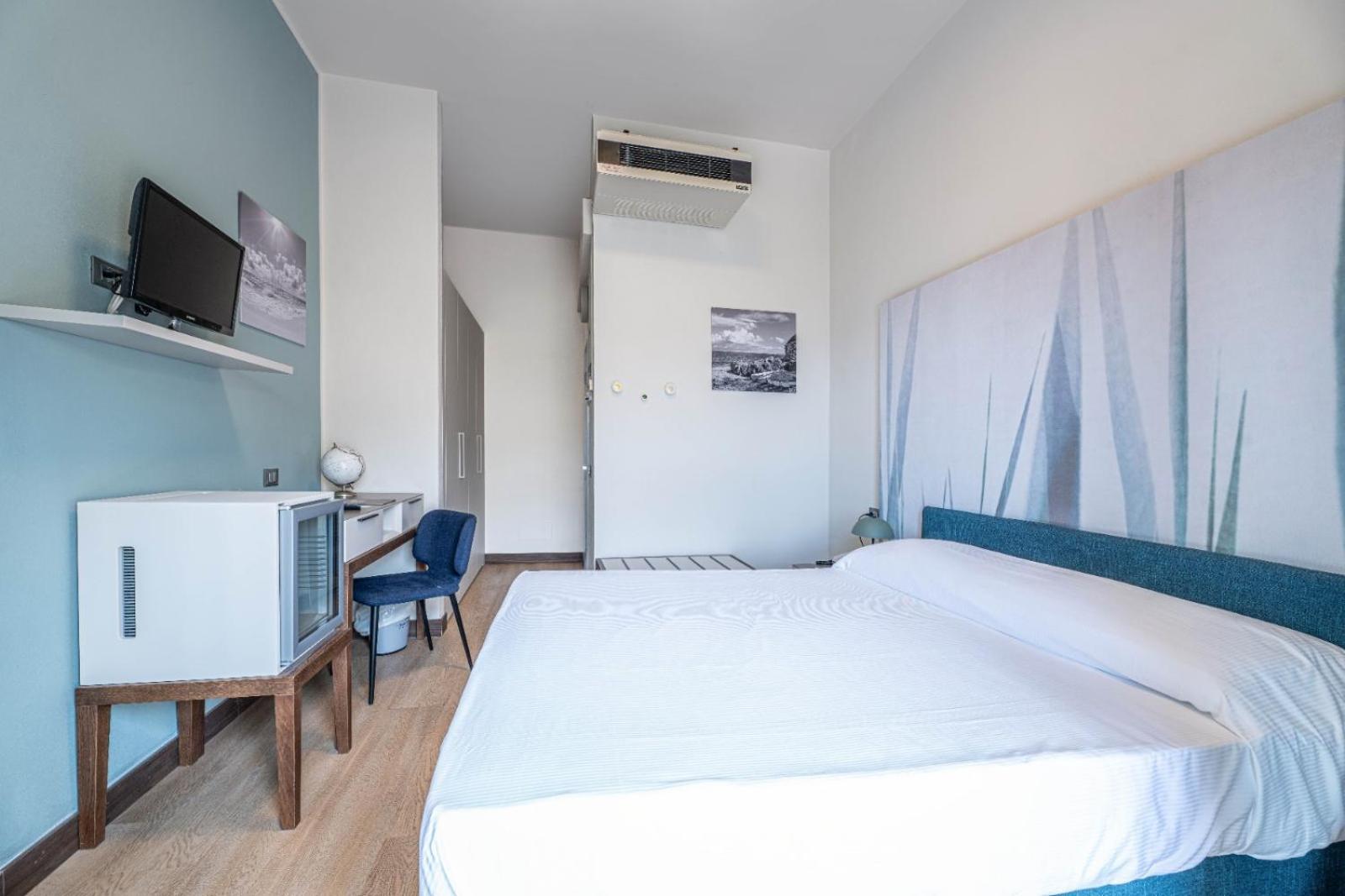 Hotel Baia Imperiale Spiaggia di Cavoli Kültér fotó