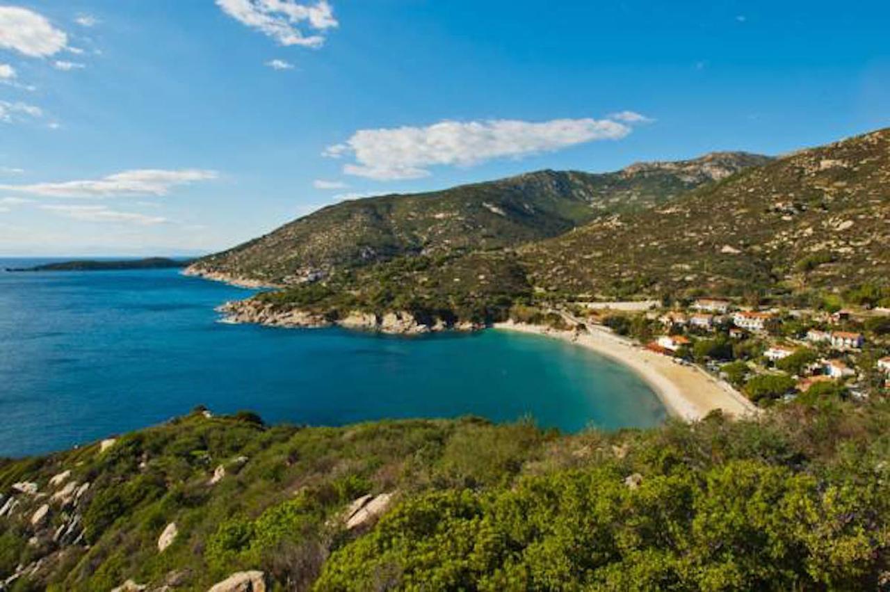 Hotel Baia Imperiale Spiaggia di Cavoli Kültér fotó